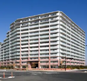 センターフィールド浦和美園　弐番館